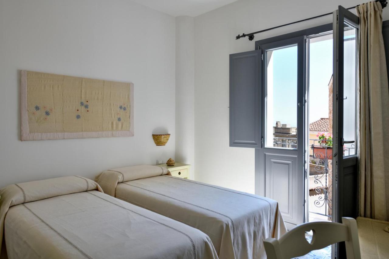 Fund'E Monte Hotel Baunei Bagian luar foto