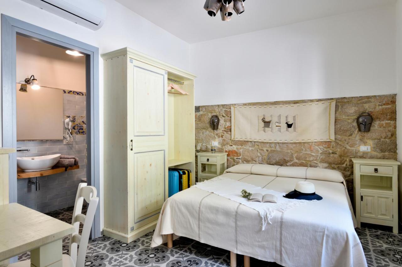 Fund'E Monte Hotel Baunei Bagian luar foto