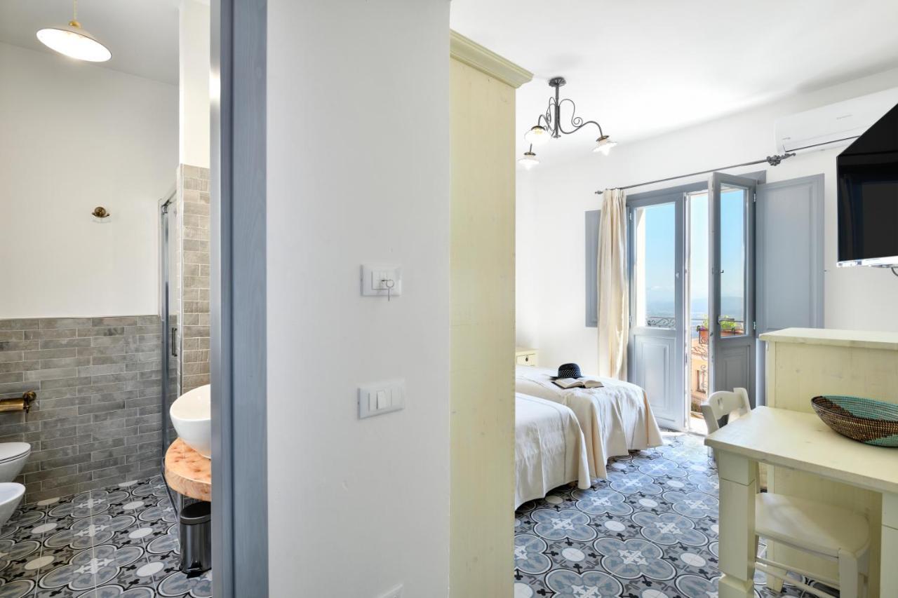 Fund'E Monte Hotel Baunei Bagian luar foto