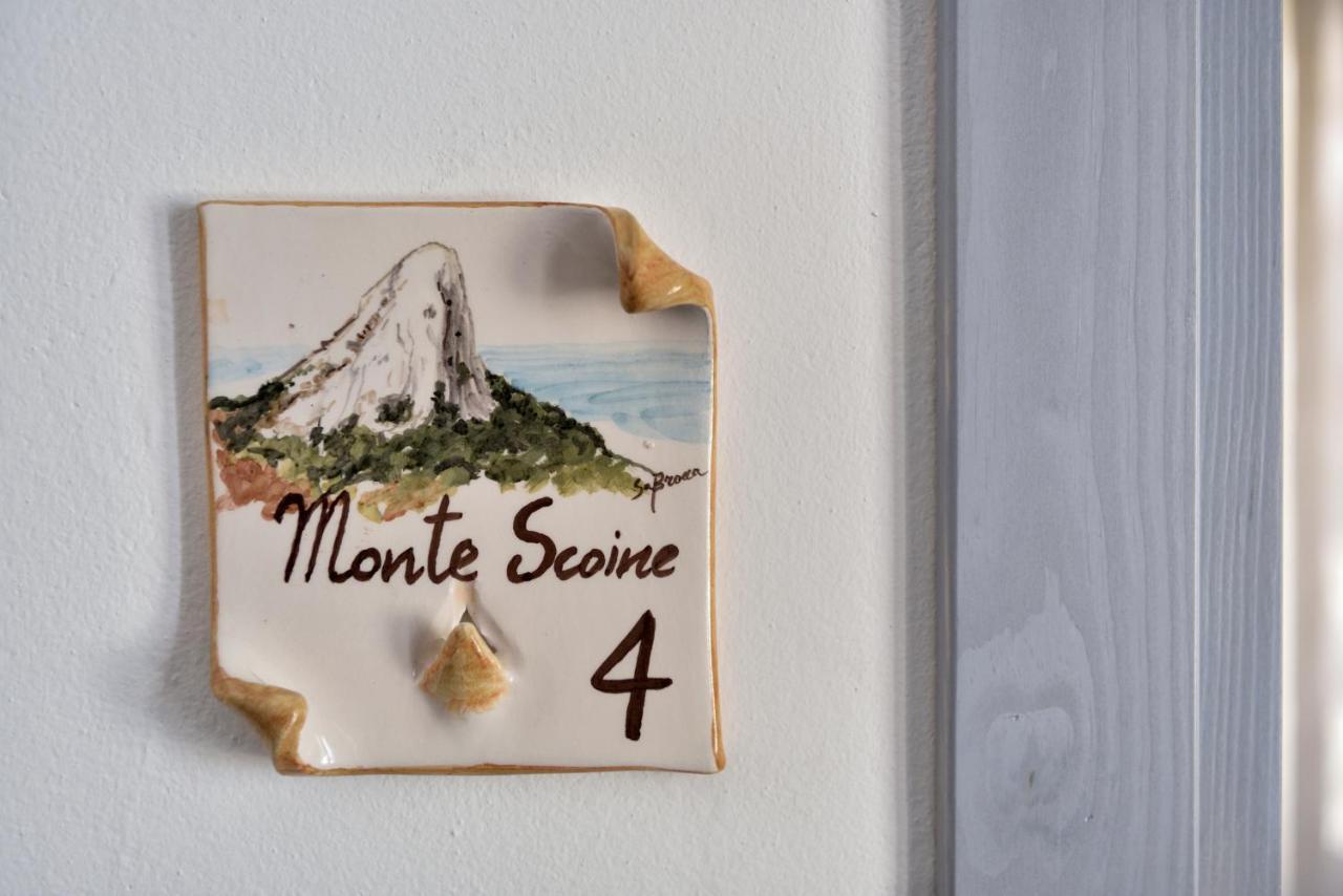 Fund'E Monte Hotel Baunei Bagian luar foto