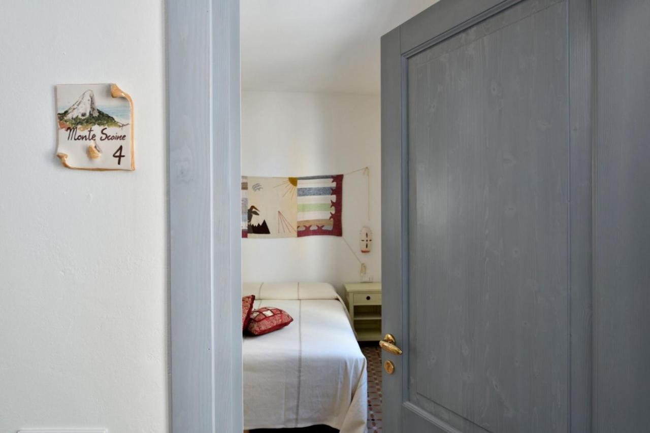 Fund'E Monte Hotel Baunei Bagian luar foto